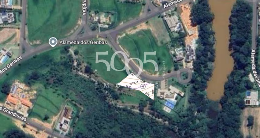Terreno em ótima localização à venda no condomínio Terras de São José ll com 2012m² de área total. Super privilegiado! Em final de rua