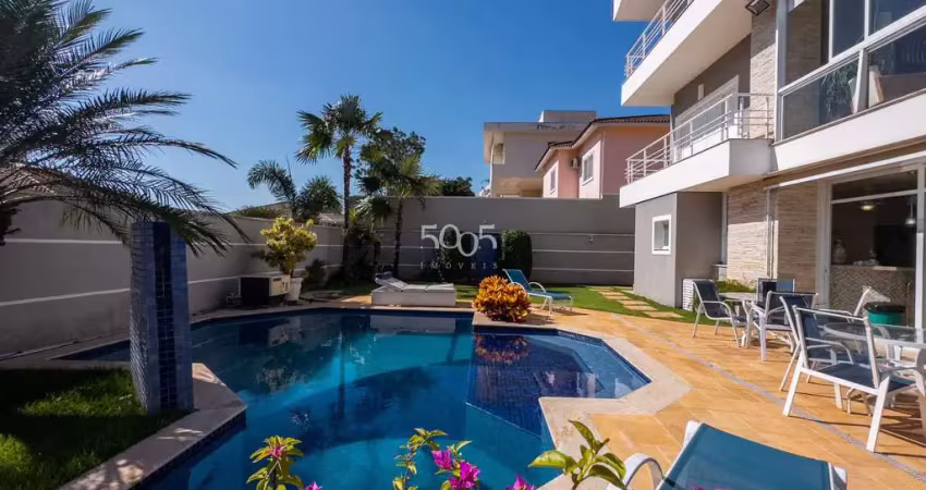 Casa sobrado em condomínio à venda no condomínio jardim theodora, 4 suítes, 425m² de área construída e 602m² de área total