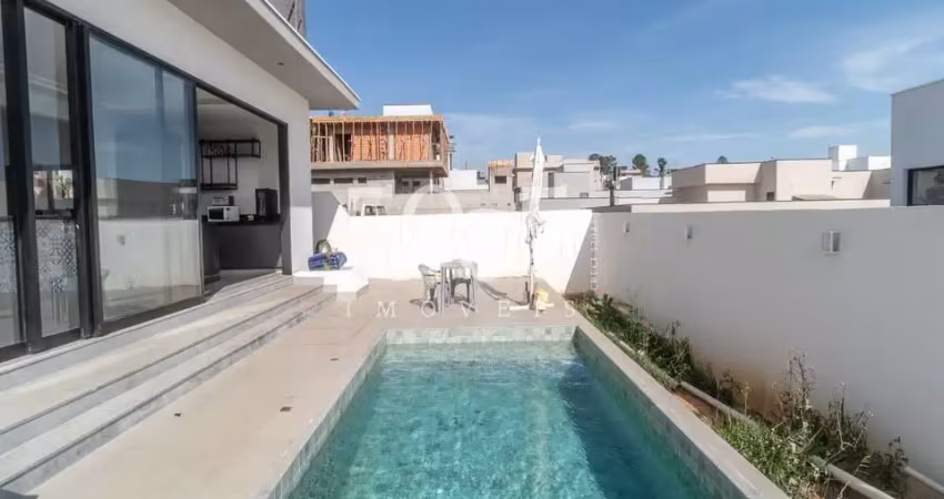 Casa à venda no condomínio saint paul, com 313m² de área construída e 413,88m² de terreno.