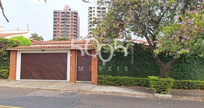 Casa à venda no bairro jardim faculdade com 386m² de construção e 725m² de terreno.