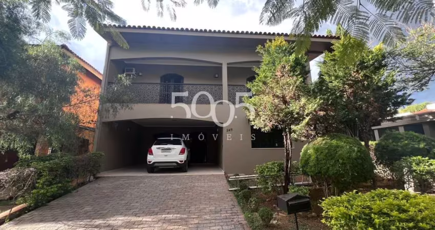 Casa sobrado à venda no condomínio portal de itu, com 339m² de área construída e 4 quartos