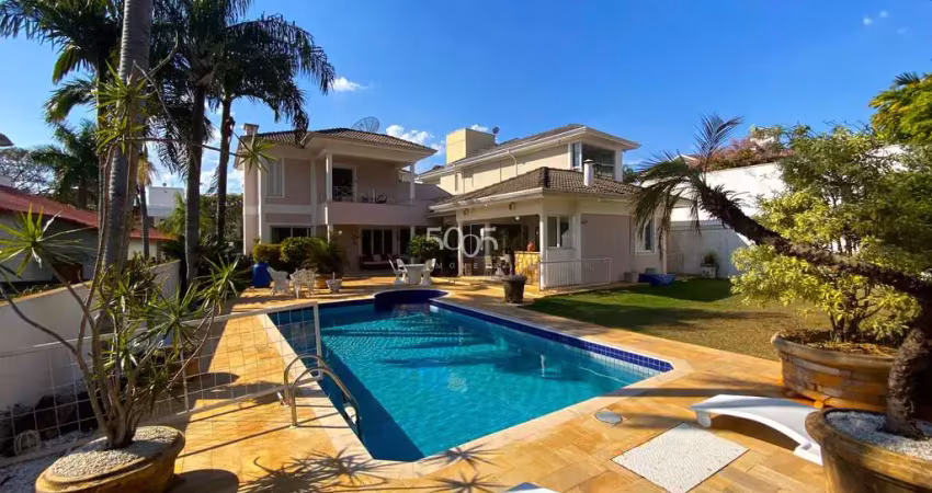 Casa para venda e locação no condomínio jardim theodora com 300m² de construção e 4 suítes