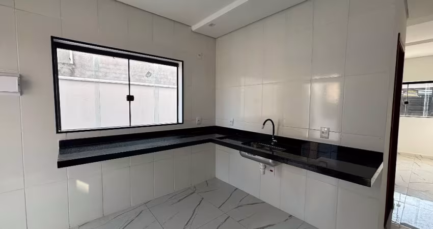 Sobrado novo com 02 dormitórios a venda me Vila Vermont / Itaquaquecetuba