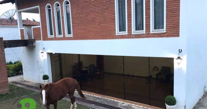 Ótimo sobrado com 4 dormitórios à venda, 325 m² por R$  - Traviú - Jundiaí/SP