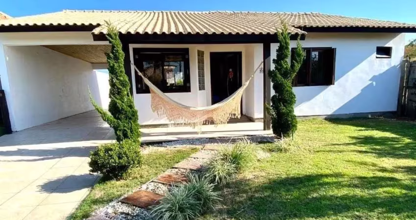 Casa com 2 quartos à venda na Genuino Padilha, 448, Arpoador, Xangri-Lá