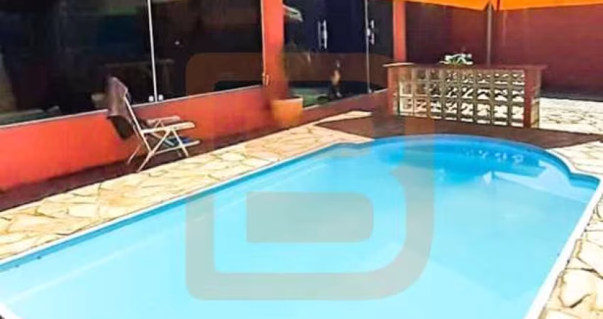 Casa Padrão em Centro, Maricá / RJ