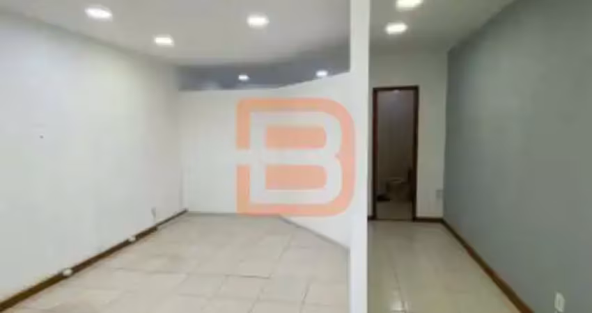 Sala comercial à venda no Centro, Maricá 