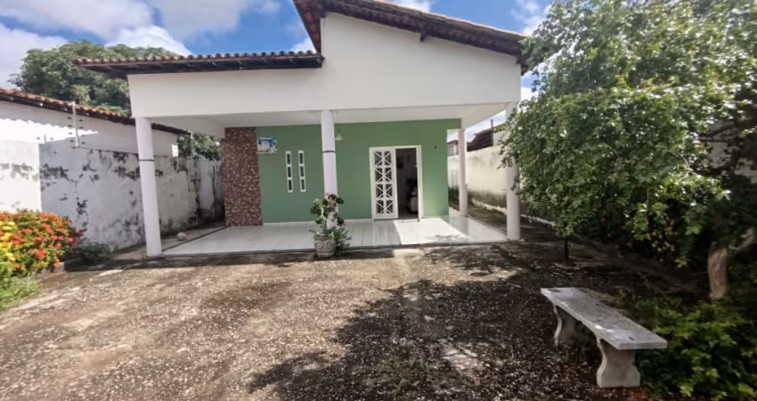 EXCELENTE CASA NO BAIRRO LOURIVAL PARENTE