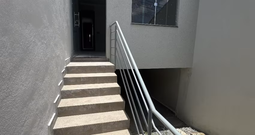Casa à venda no Bairro Jardim Atalaia, Governado Valadares - MG
