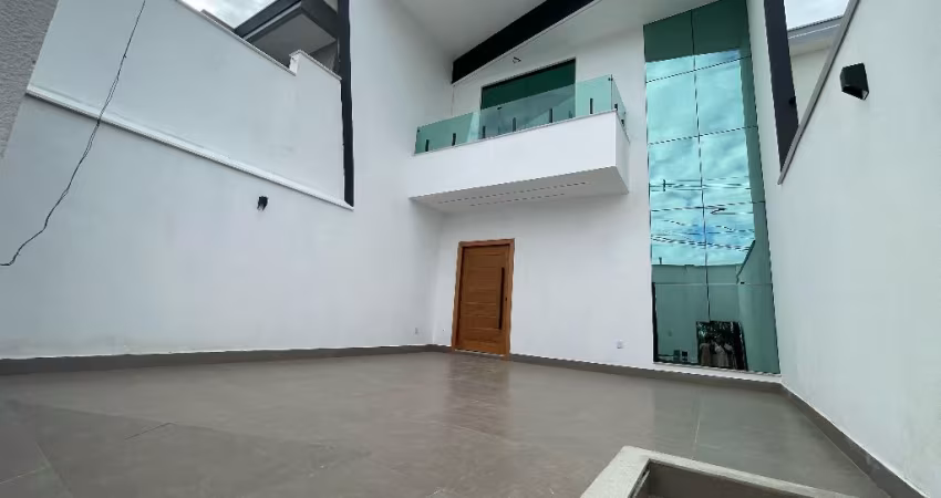 Casa à venda no Bairro Belvedere, Governador Valadares – MG