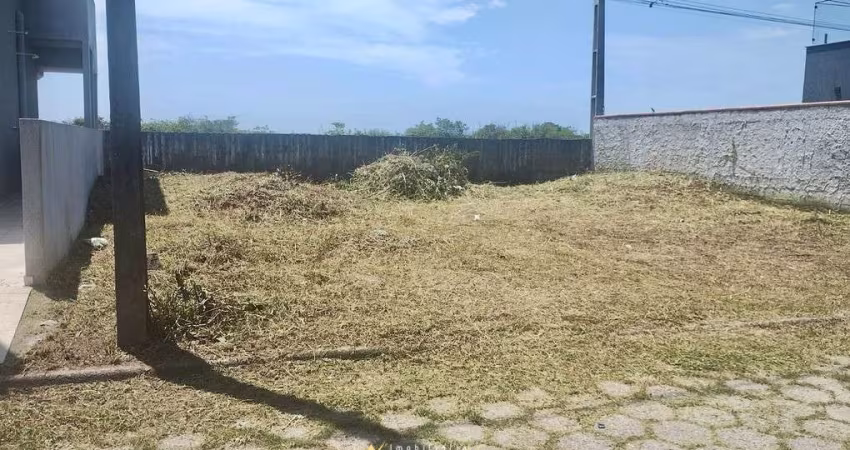 Terreno a venda 30 metros do mar em condomínio