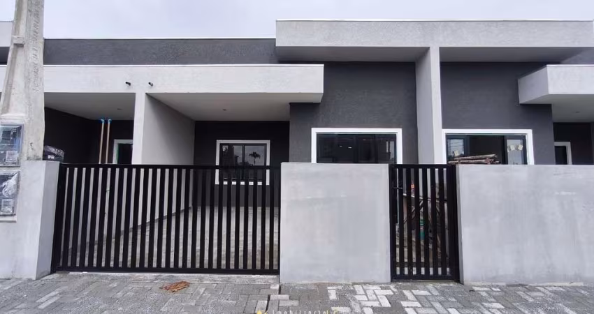 Vendo casa proxima ao mar