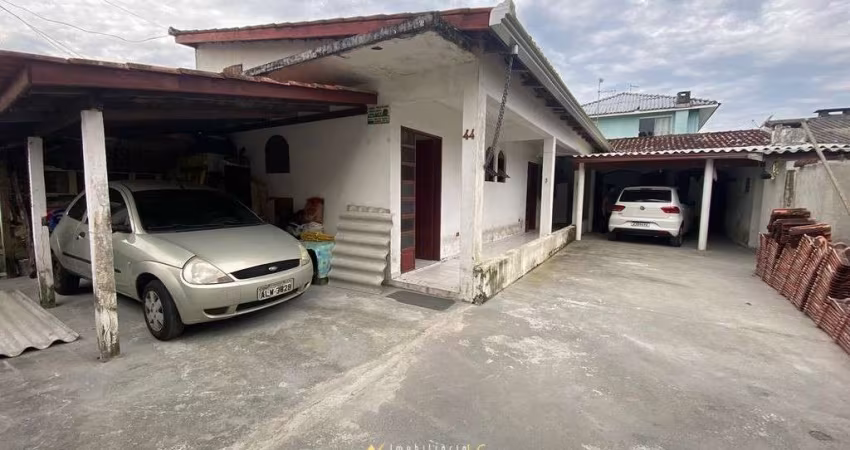 Casa a venda sozinha no quintal 03 suítes