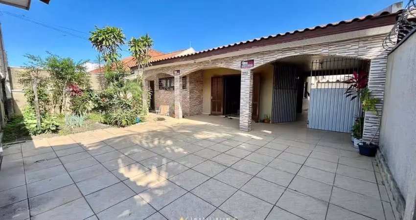 Casa com 5 quartos à venda no Centro, Matinhos 