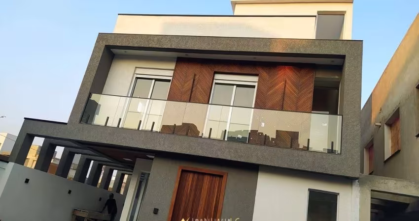 Sobrado a venda bairro Santa Cândida Curitiba