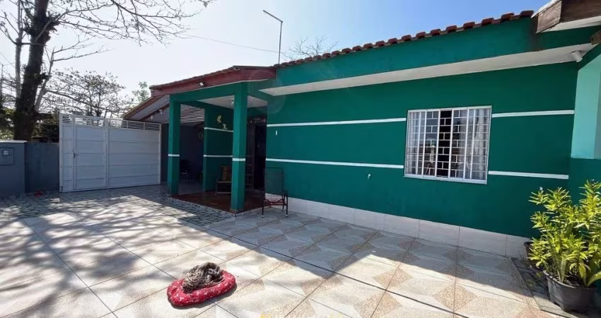 Casa 2 dormitorios proximo ao mar Matinhos