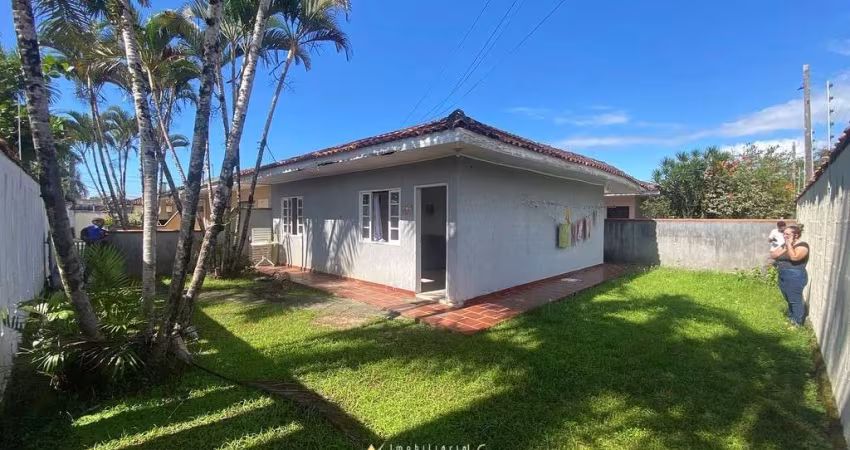 Casa em condominio com quintal privativo