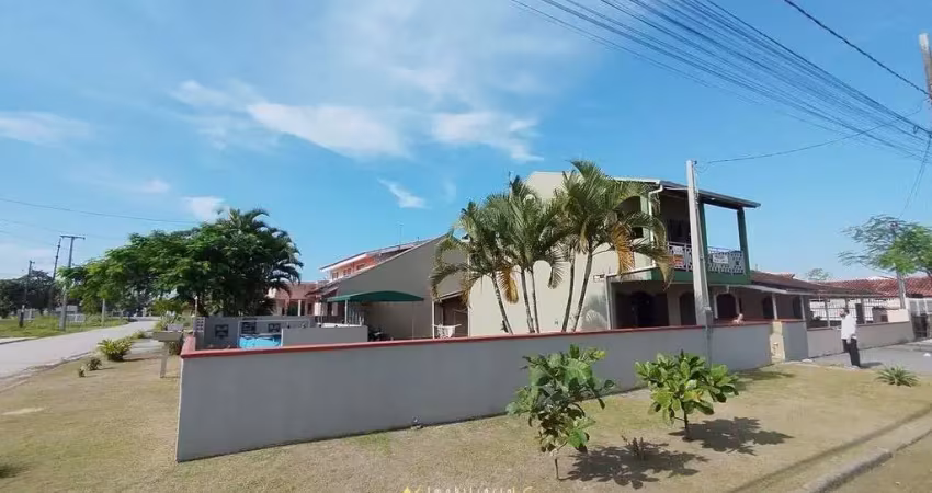 Casa com 3 quartos à venda em Balneário Gaivotas, Matinhos 