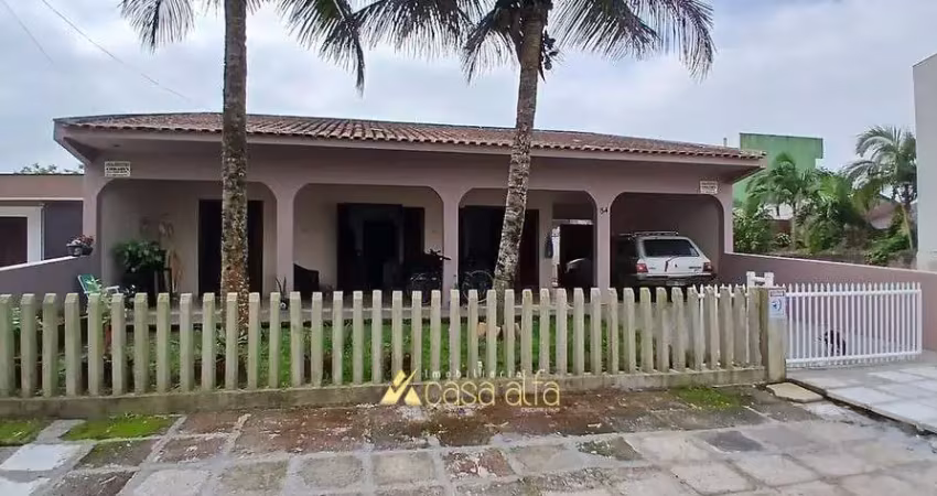 Casa com 4 quartos à venda na Praia de Leste, Pontal do Paraná 