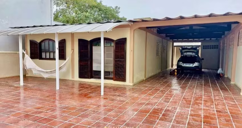 Casa com 3 quartos à venda na Praia de Leste, Pontal do Paraná 