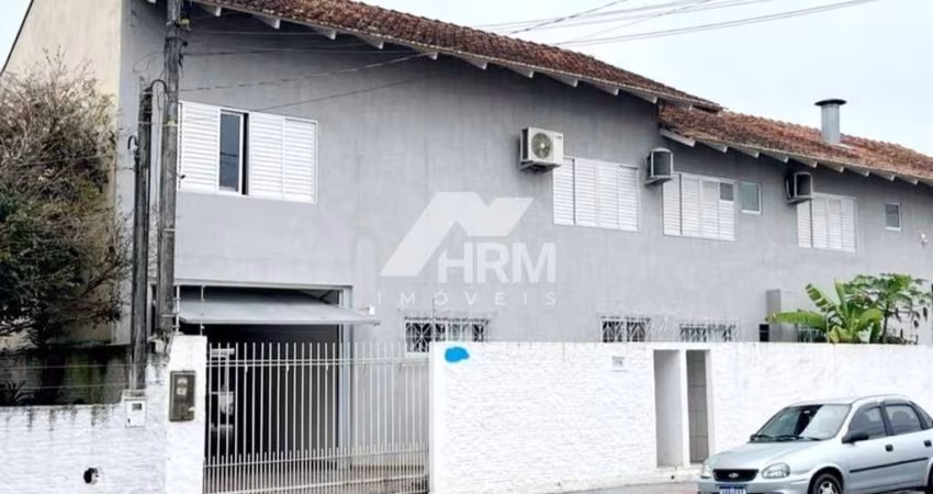Casa a venda em Balneário Camboriú, SC.