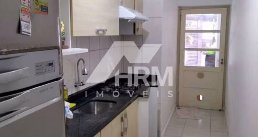 Apartamento diferenciado, 03 quartos, centro de Balneário Camboriú-SC