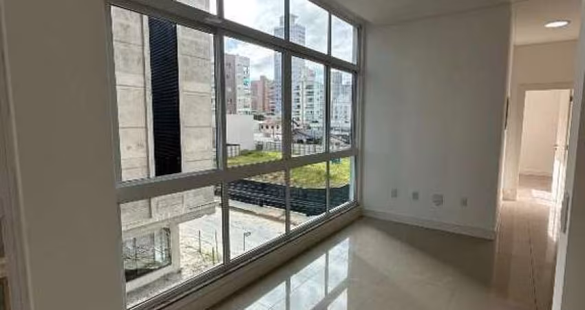 Apartamento à venda, 2 quartos, 2 suítes, Meia Praia - Itapema/SC
