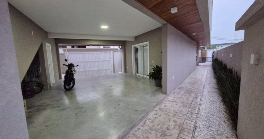 Bela casa, no centro de camboriú. para | Centro, Camboriú, Santa Catarina
