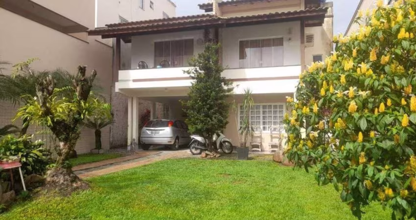 Casa à venda em camboriú - areias, com churrasqueira e sacada para | Areias, Camboriú, Santa Catarina