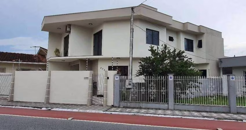 Casa no centro de itajai para | Centro, Itajaí, Santa Catarina