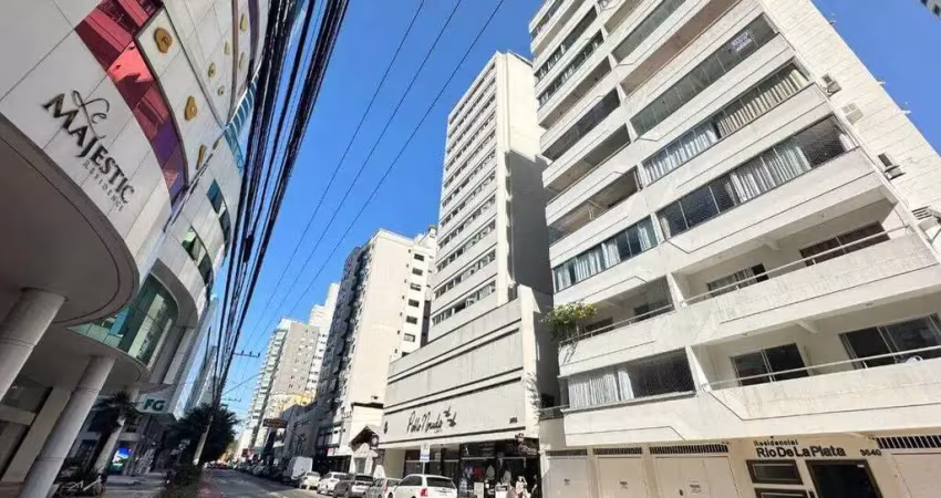 Apartamento de 2 dormitórios de frente para av. brasil em bal. camboriu para | Centro, Balneário Camboriú, Santa Catarina
