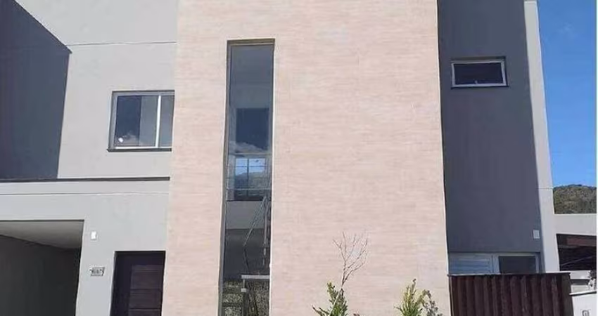 Casa em construção em condomínio fechado. para | Barra, Balneário Camboriú, Santa Catarina