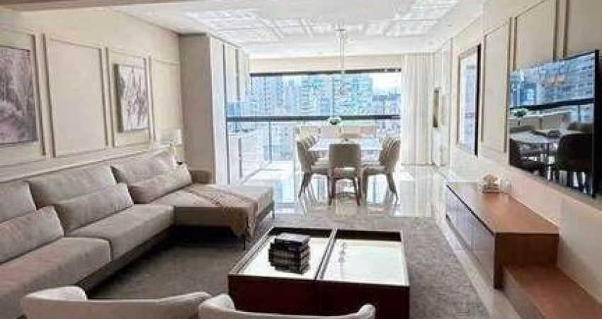 Apartamento com 4 quartos para venda |