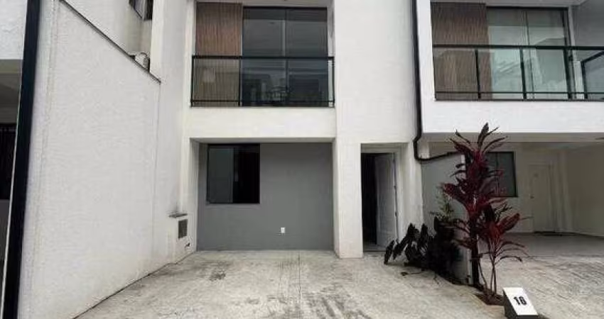 Casa com 2 quartos para venda |