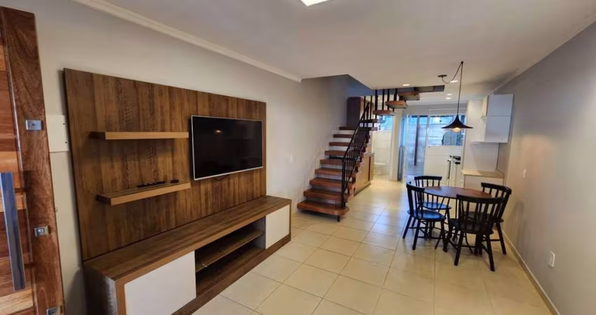 Casa à venda, 2 quartos, 1 vaga, Santa Regina - Camboriú/SC