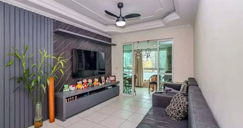 Apartamento com 3 quartos e 2 vagas de garagem no centro de balneário camboriú.