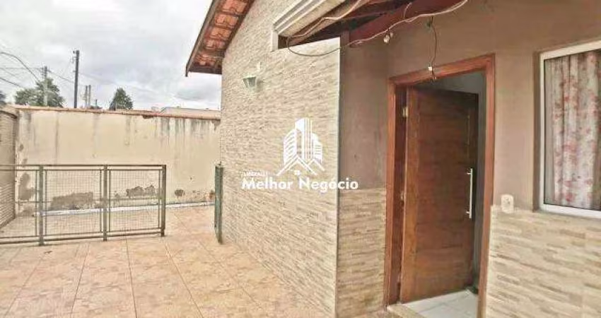 Casa à venda com 3 dormitórios (sendo 1 suíte) no bairro João Aranha- Paulínia /SP.