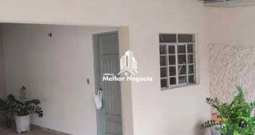 Casa à venda com 3 dormitórios e 2 banheiros no Conjunto Habitacional Antônia Baccan Carneiro em Monte Mor - Excelente localização!