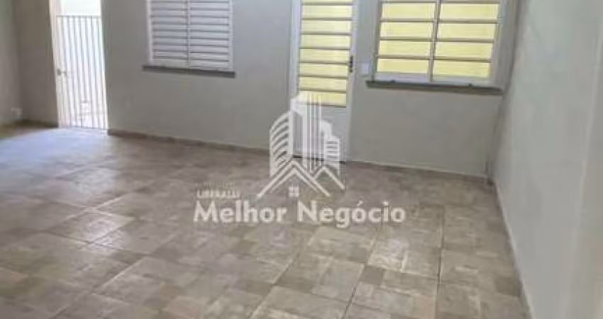 Casa à Venda com 2 dormitórios com área de churrasqueira, localizado no Conjunto Residencial Parque São Bento, em Campinas, SP
