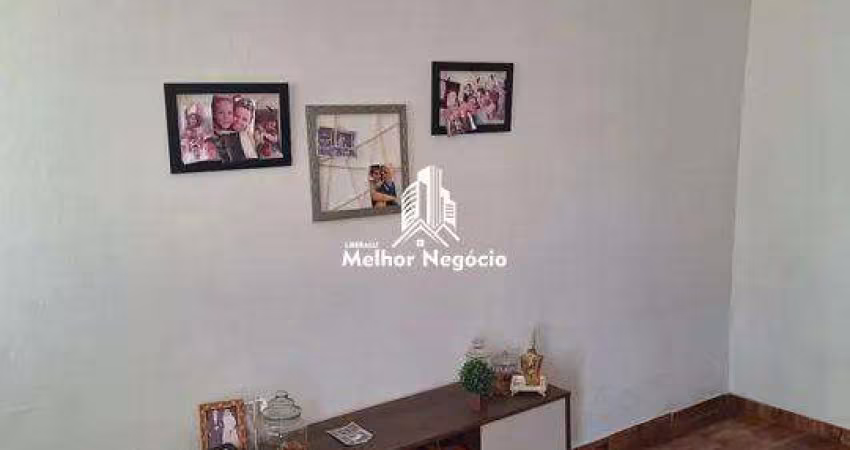Casa à venda no Jardim Perseu Leite de Barros, Campinas, SP Casa com 3 dormitórios, 2 banheiros e 1 vaga de garagem.