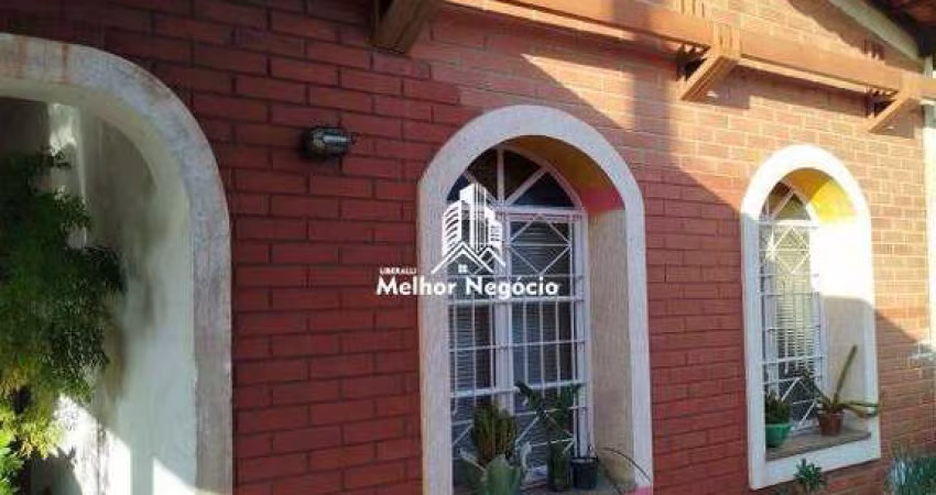 Casa com 03 dormitórios (01 suíte) à venda no bairro Cidade Jardim, Campinas - SP