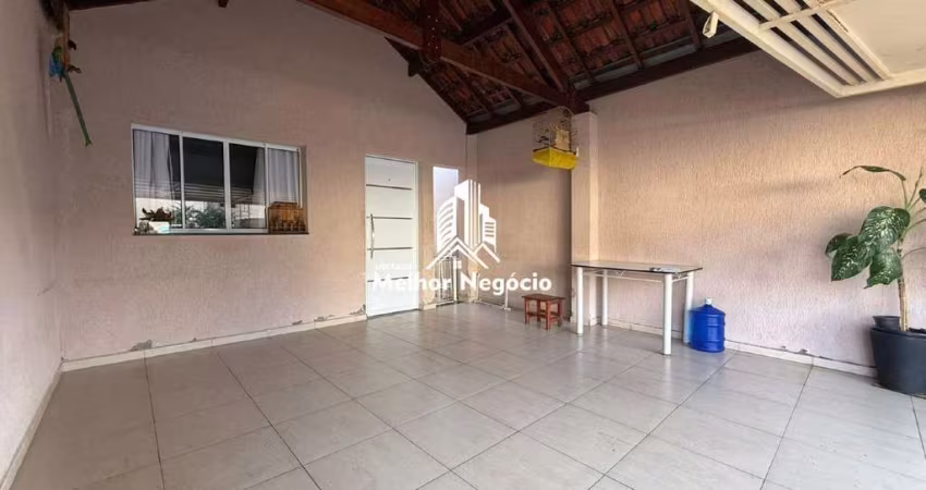 Casa com 02 dormitórios (Quartos) à venda no bairro Glebas Califórnia, Piracicaba - SP