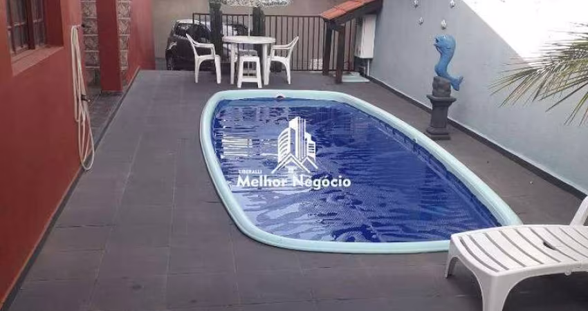 Casa com 3 dormitórios, sendo 2 suítes com piscina em Americana