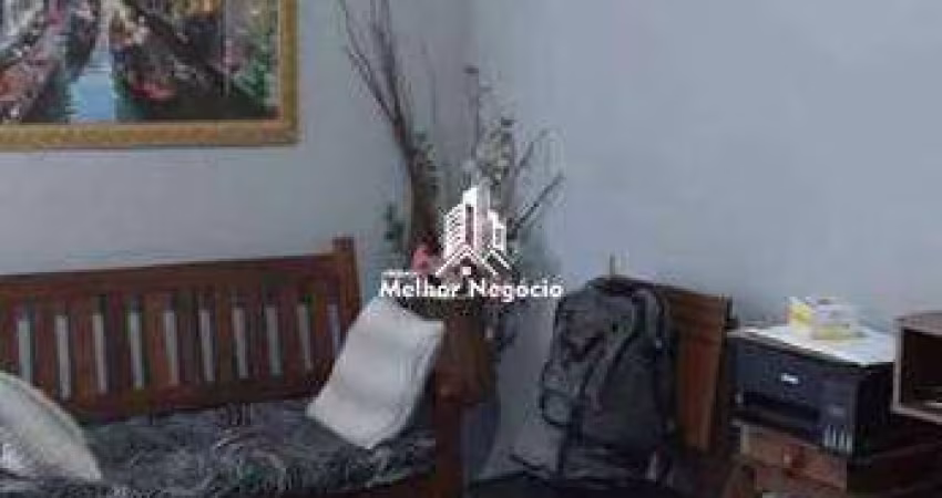 Casa à venda no Bairro Jardim Dom Bosco, Sumaré - SP Casa com 3 dormitórios, 1 banheiro e 2 vagas de garagem.