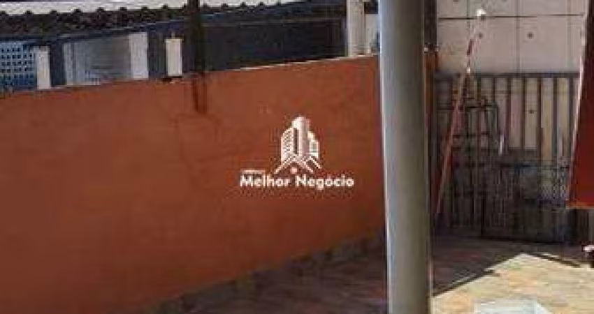 Casa à Venda no Bairro Parque Itália - Sumaré, SP | 3 Dormitórios, 2 Banheiros, 2 Vagas