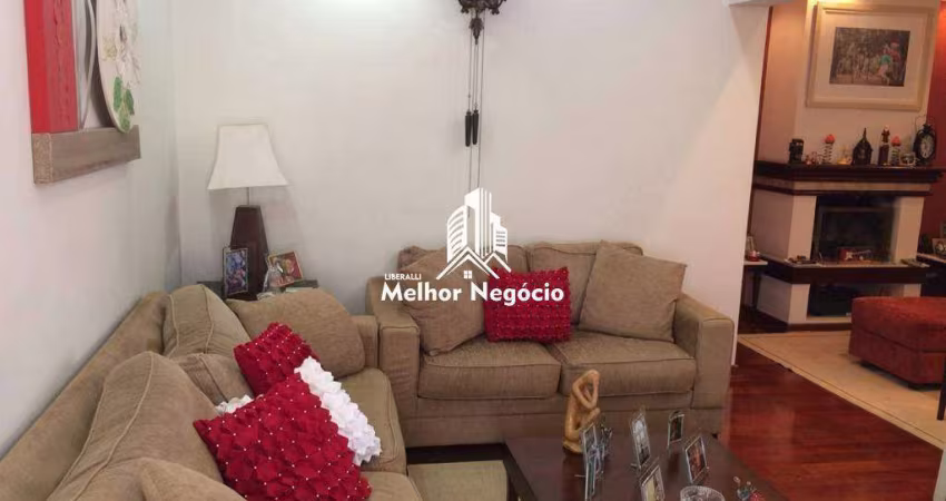 Casa assobradada de 246m2 de 3 dormitórios sendo um suíte no Residencial Vale das Nogueiras em Americana / SP