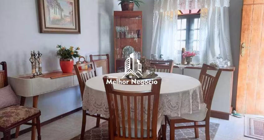 Casa à venda com 2 quartos, 1 suíte, localizada no bairro Santa Maria, em Americana, SP