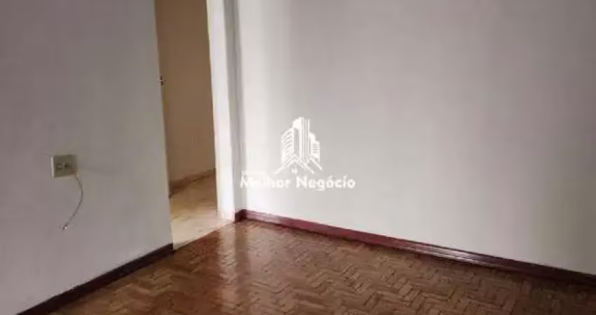 CASA COM EDICULA A VENDA EM SOUSAS