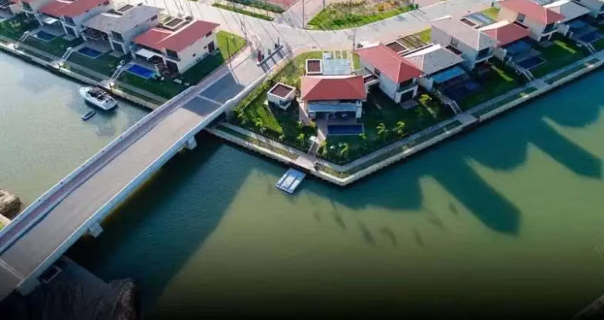 ARMAÇÃO DOS BÚZIOS - CASA DE CONDOMÍNIO - CENTRO