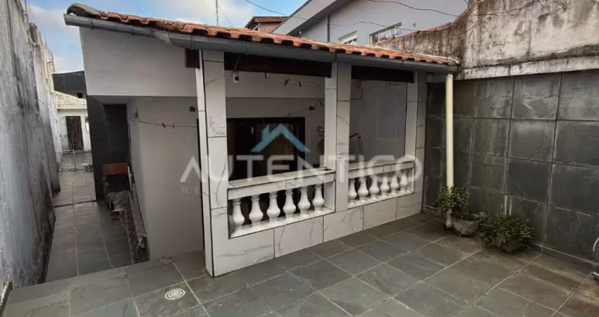 Casa à venda com 200m², 3 quartos e 6 vagas